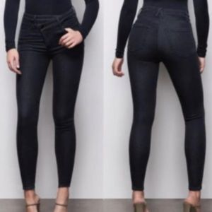NWOT Good Waist Crossover Jeans 👖